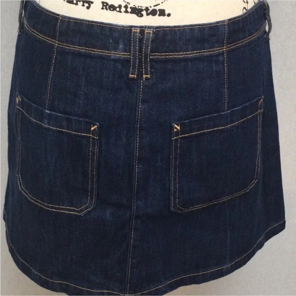 NWOT Hollister Dark Blue Mini Skirt 6 Button Detail Size 11